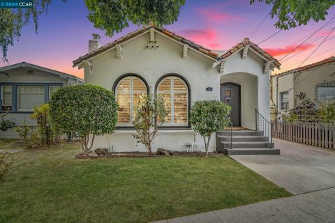 A home in San Leandro