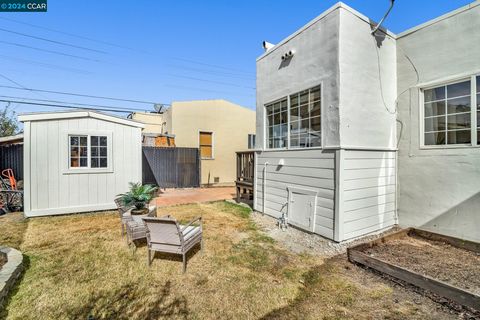 A home in San Leandro