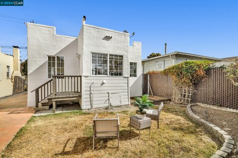 A home in San Leandro