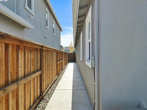 A home in Lathrop