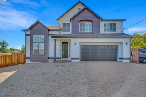 A home in Pacheco