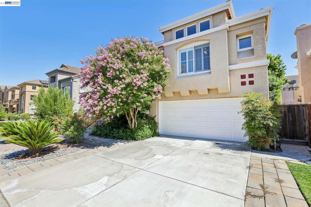 Photo of 106 Triana Way, San Ramon, CA 94583 (MLS # 41145690)