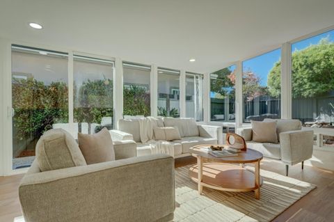 A home in Palo Alto