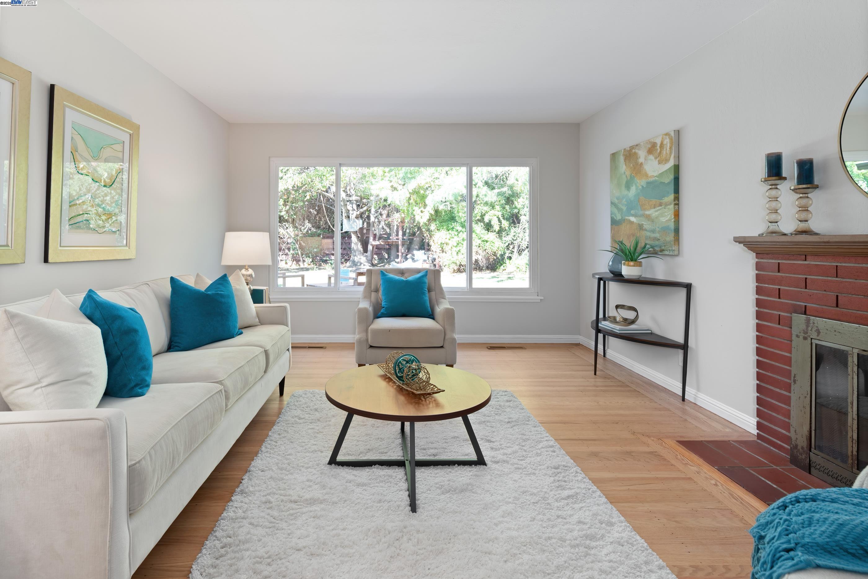 Fremont, California 94536, United States, 3 Bedrooms Bedrooms, ,3 BathroomsBathrooms,Residential,Active,200535