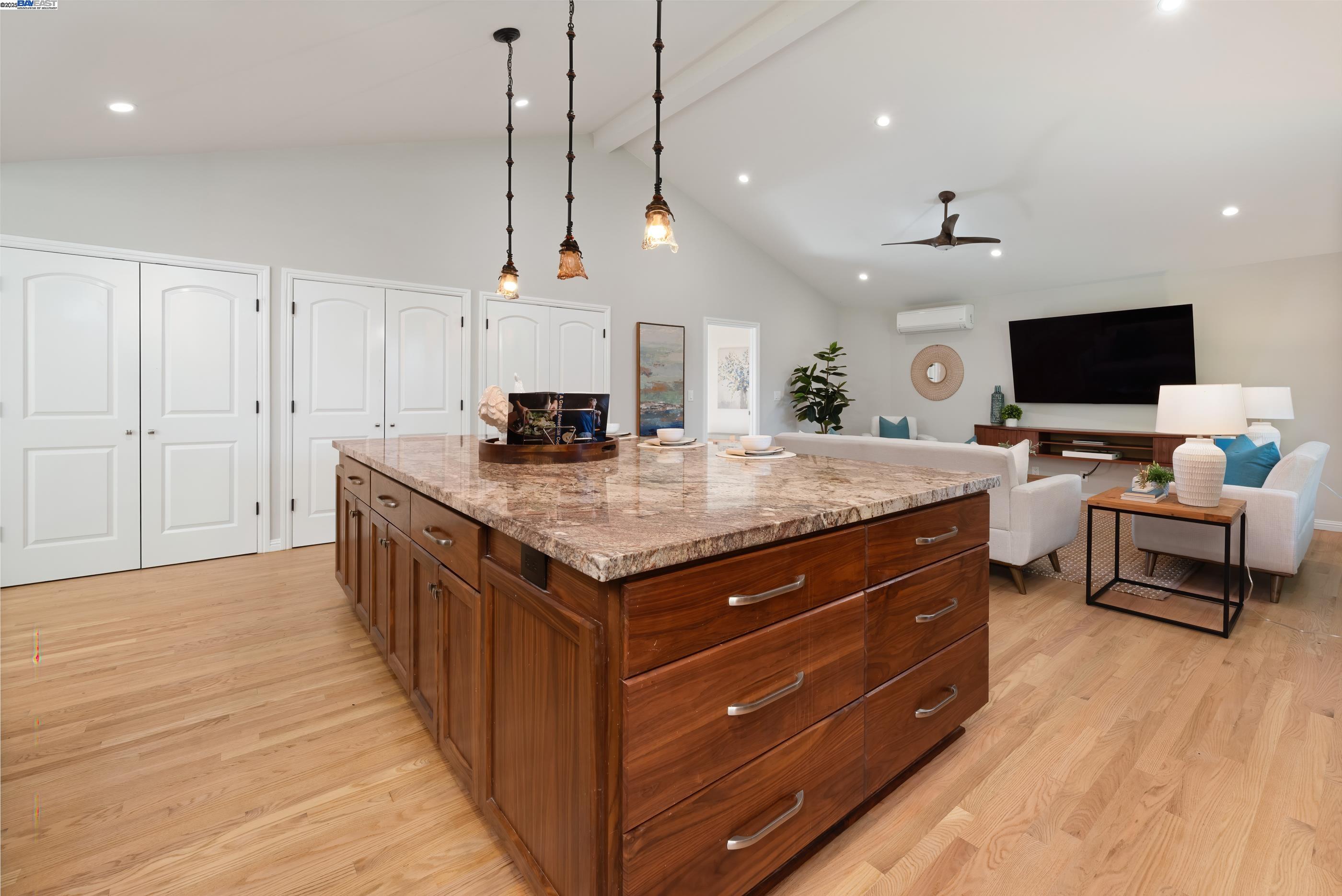 Fremont, California 94536, United States, 3 Bedrooms Bedrooms, ,3 BathroomsBathrooms,Residential,Active,200535