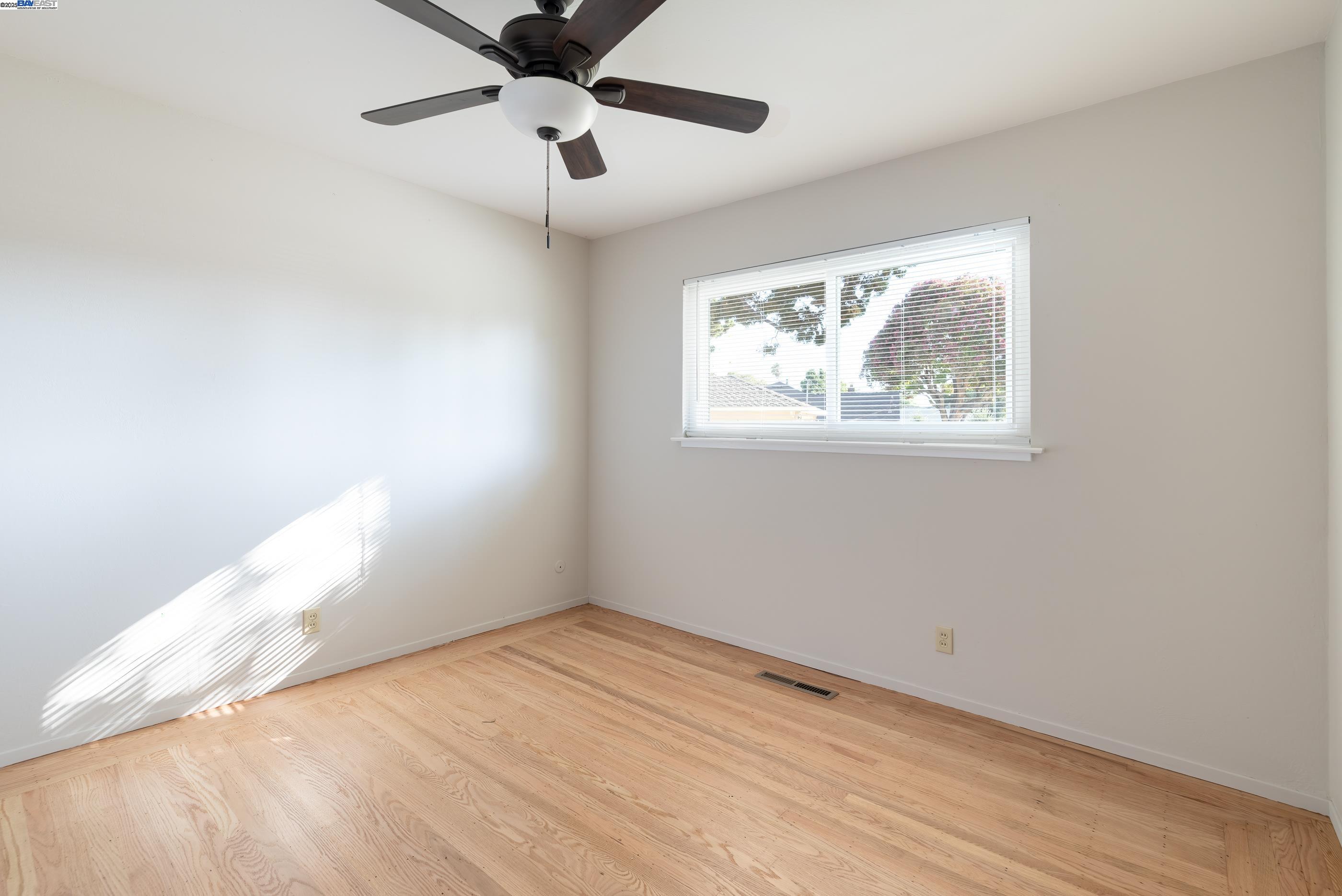 Fremont, California 94536, United States, 3 Bedrooms Bedrooms, ,3 BathroomsBathrooms,Residential,Active,200535