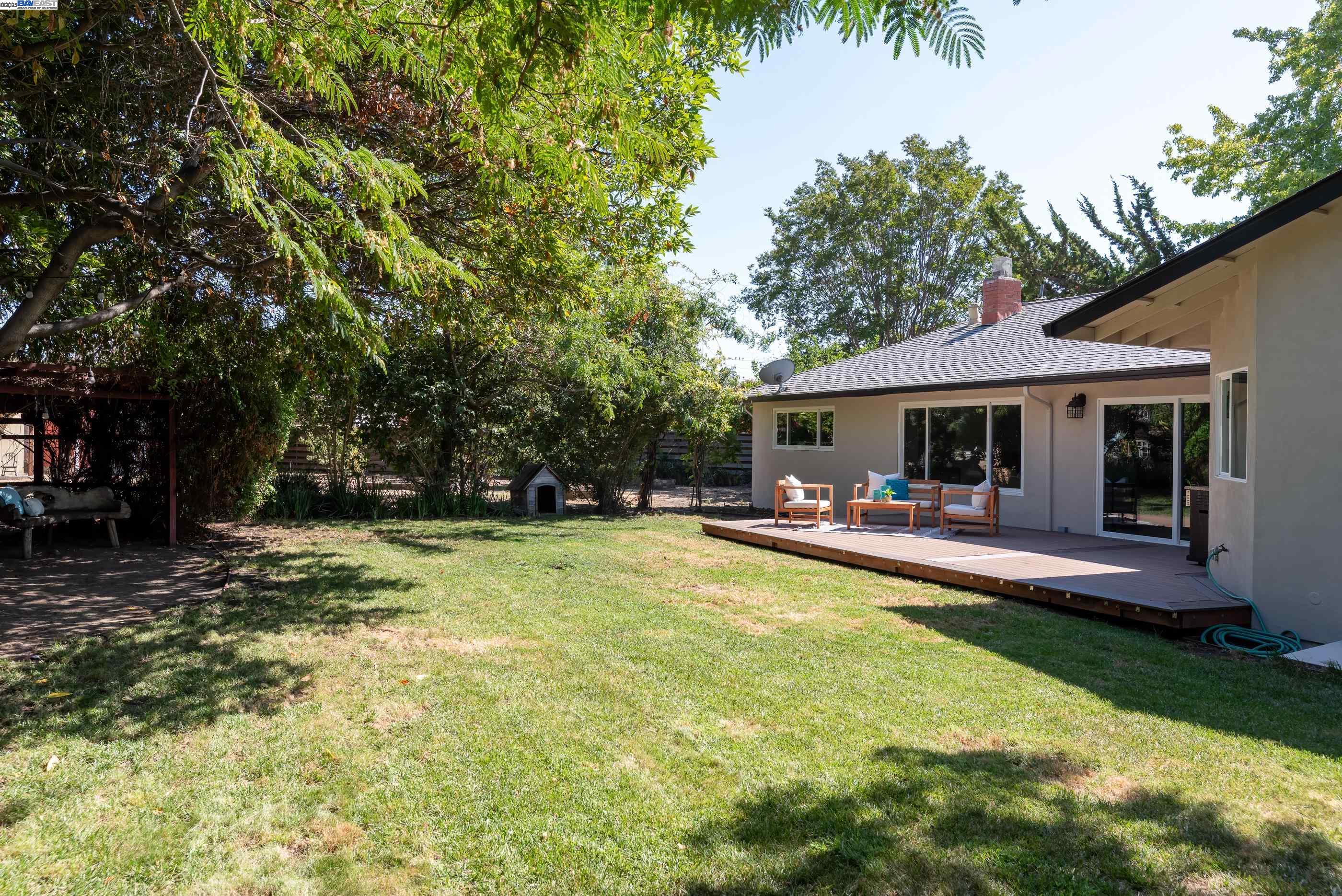 Fremont, California 94536, United States, 3 Bedrooms Bedrooms, ,3 BathroomsBathrooms,Residential,Active,200535