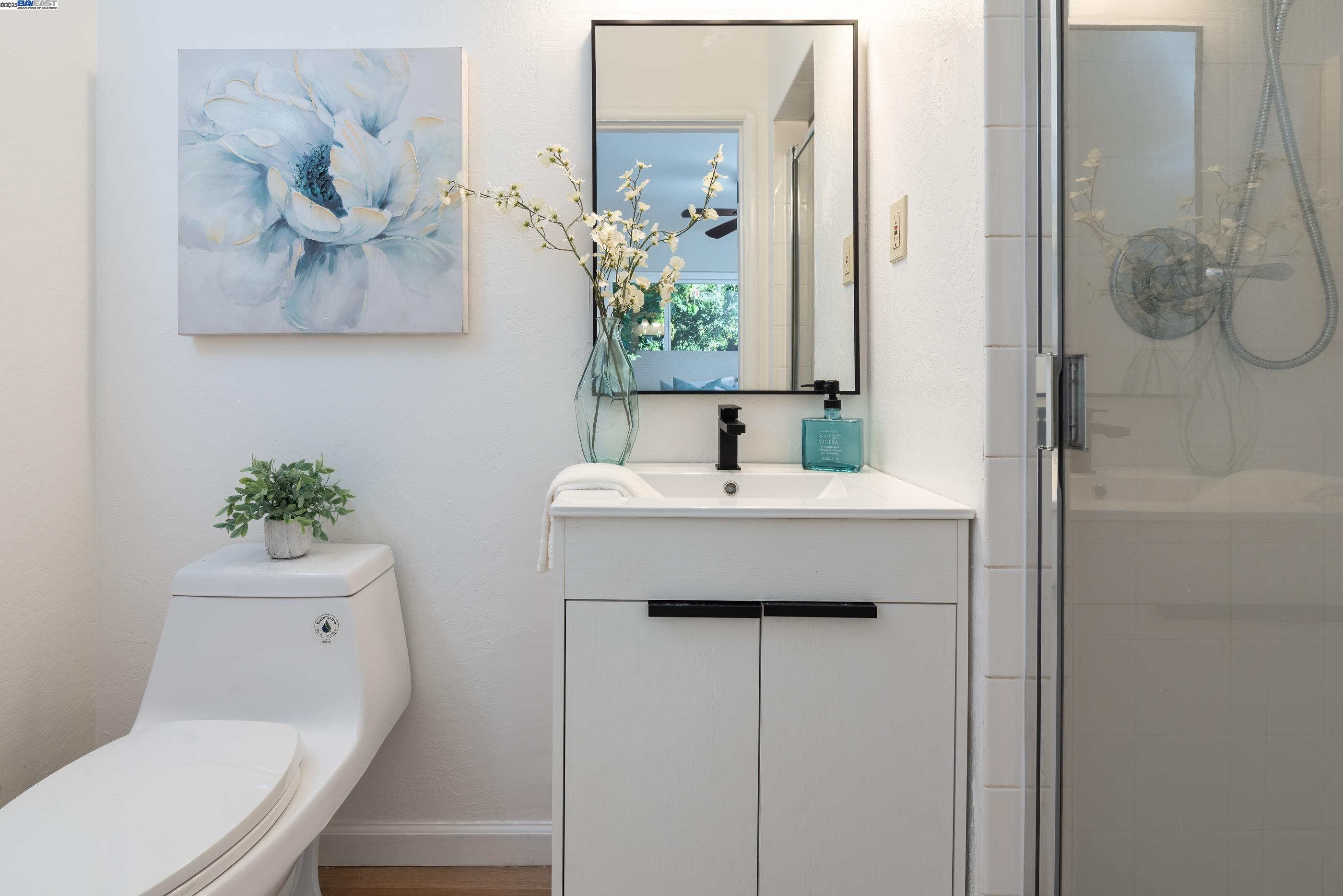 Fremont, California 94536, United States, 3 Bedrooms Bedrooms, ,3 BathroomsBathrooms,Residential,Active,200535