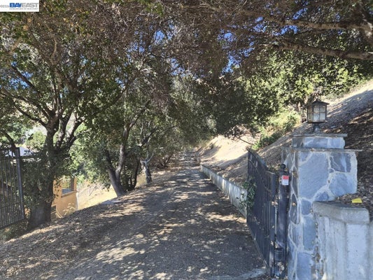 GARIN AVE, HAYWARD, CA 94544 - Image 58a9cee92f33ecd63adb8cee0807537f/1561863273