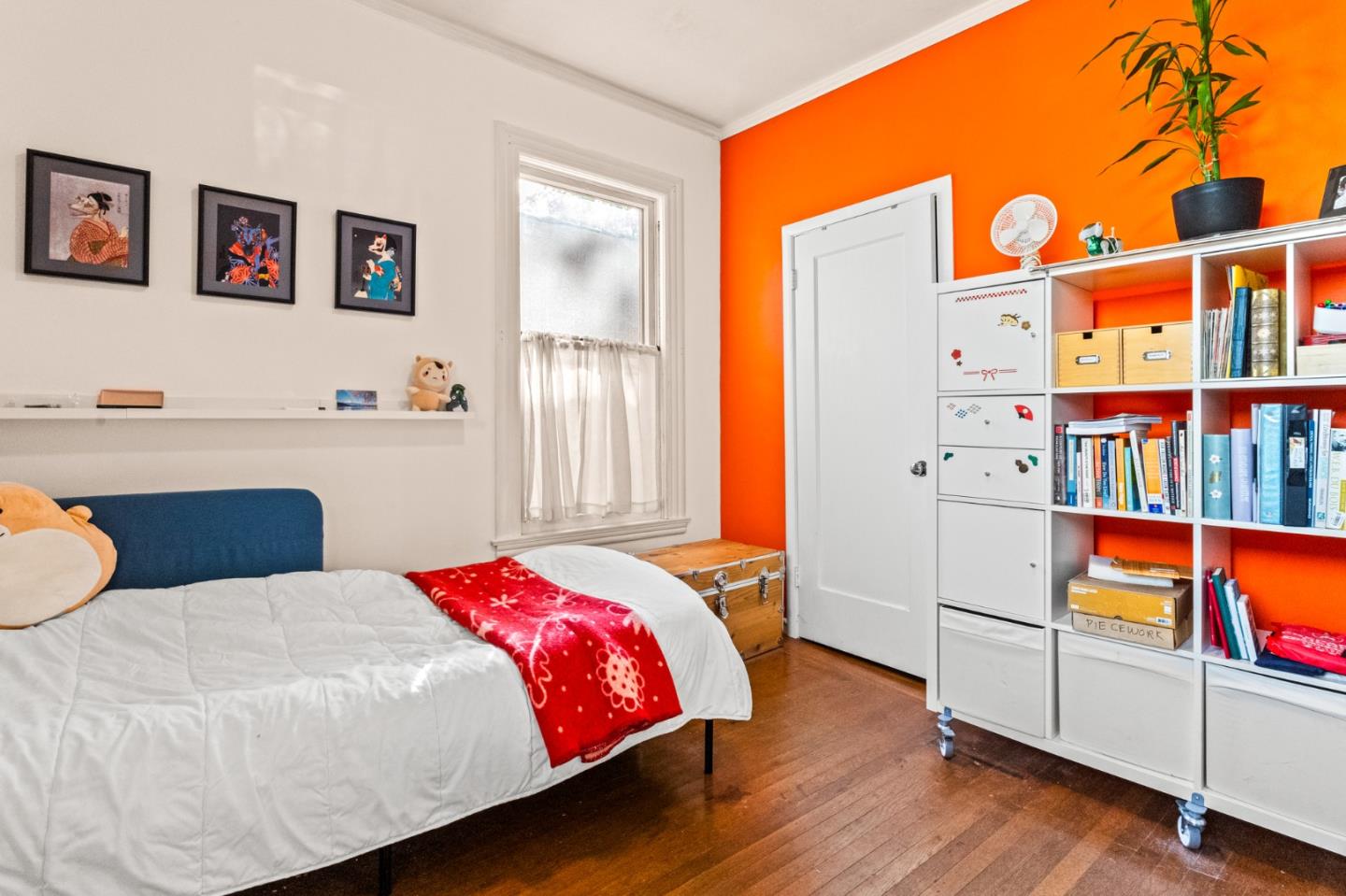 San Mateo, California 94402, United States, 4 Bedrooms Bedrooms, ,2 BathroomsBathrooms,Residential,Active,132845