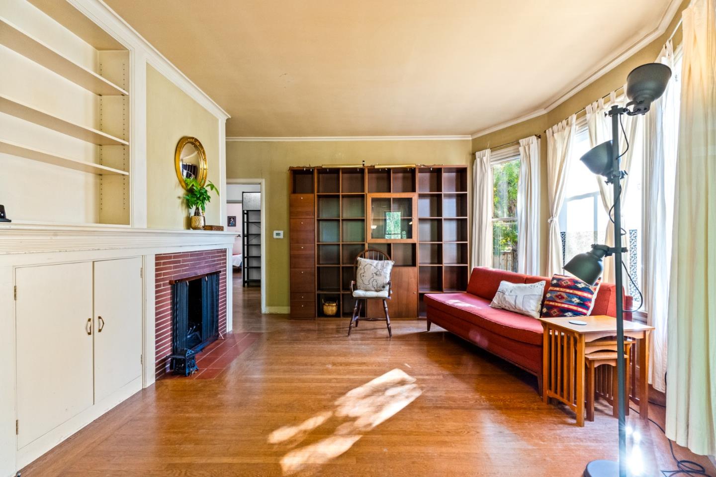 San Mateo, California 94402, United States, 4 Bedrooms Bedrooms, ,2 BathroomsBathrooms,Residential,Active,132845