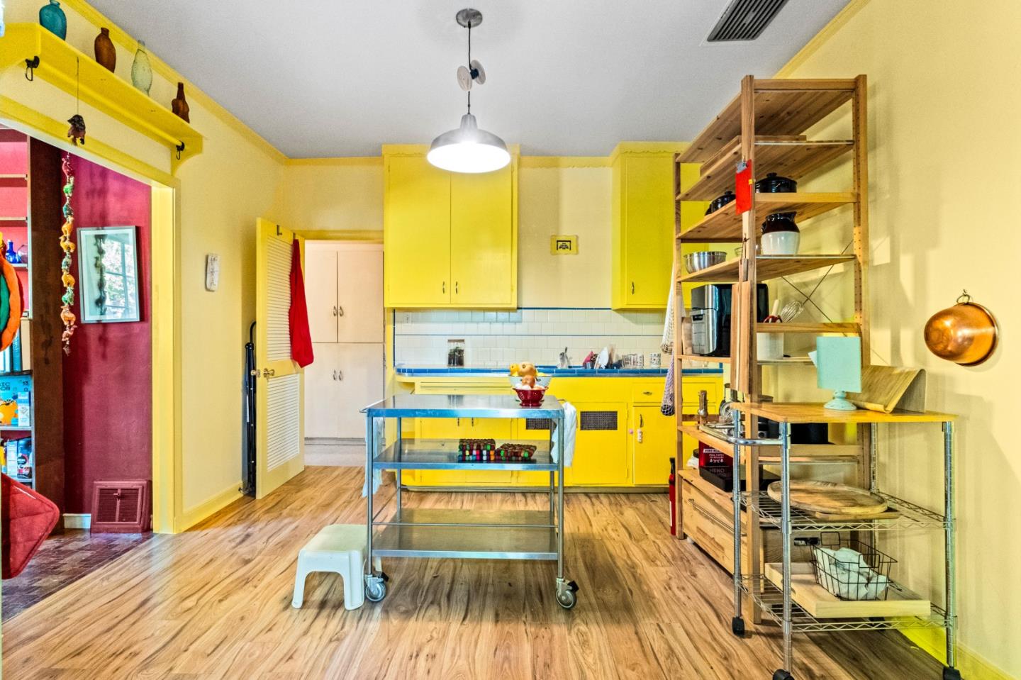 San Mateo, California 94402, United States, 4 Bedrooms Bedrooms, ,2 BathroomsBathrooms,Residential,Active,132845