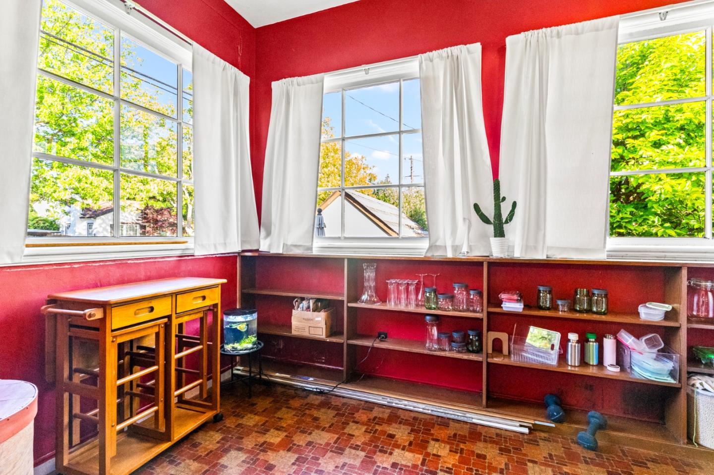 San Mateo, California 94402, United States, 4 Bedrooms Bedrooms, ,2 BathroomsBathrooms,Residential,Active,132845