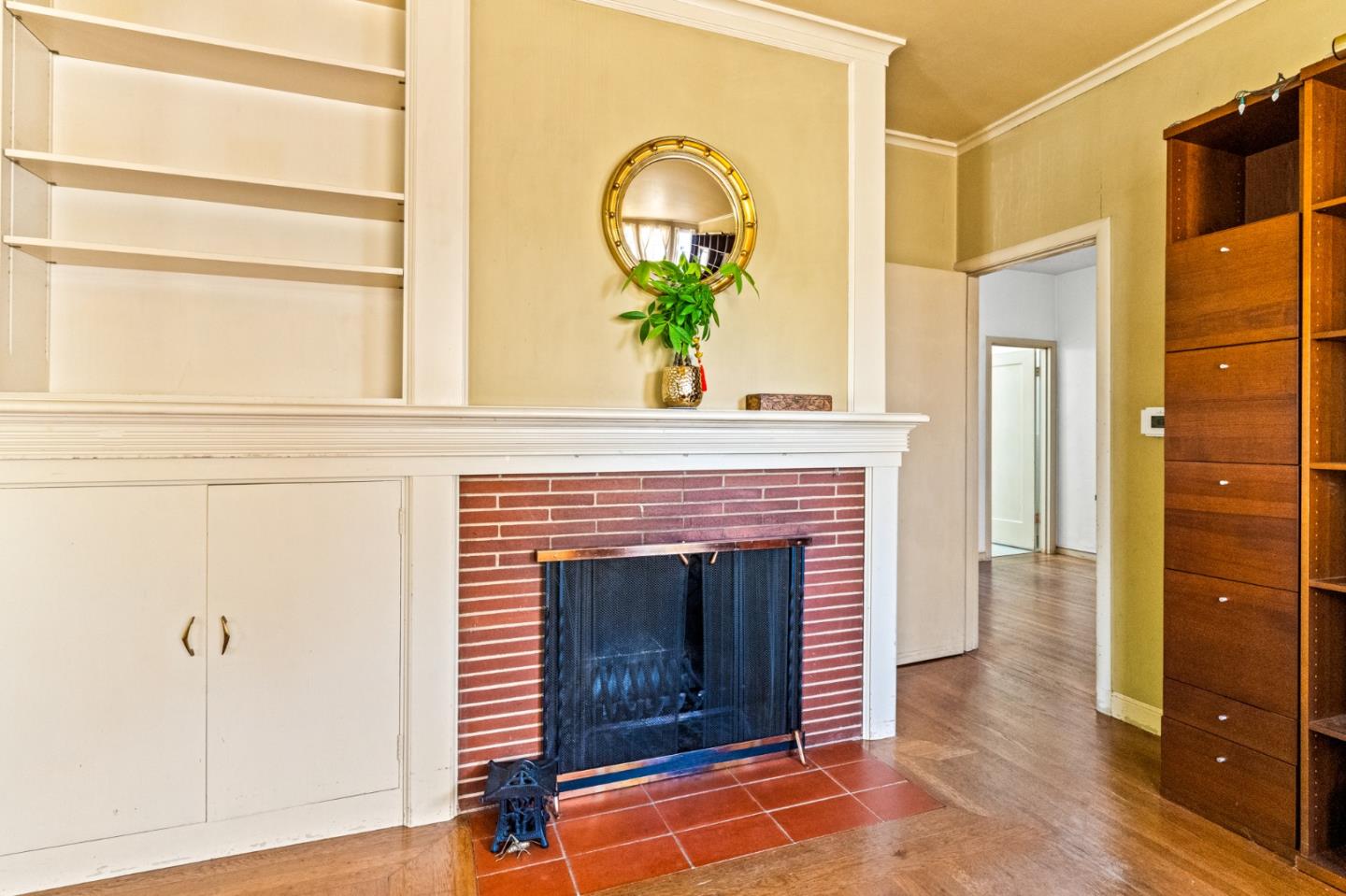 San Mateo, California 94402, United States, 4 Bedrooms Bedrooms, ,2 BathroomsBathrooms,Residential,Active,132845