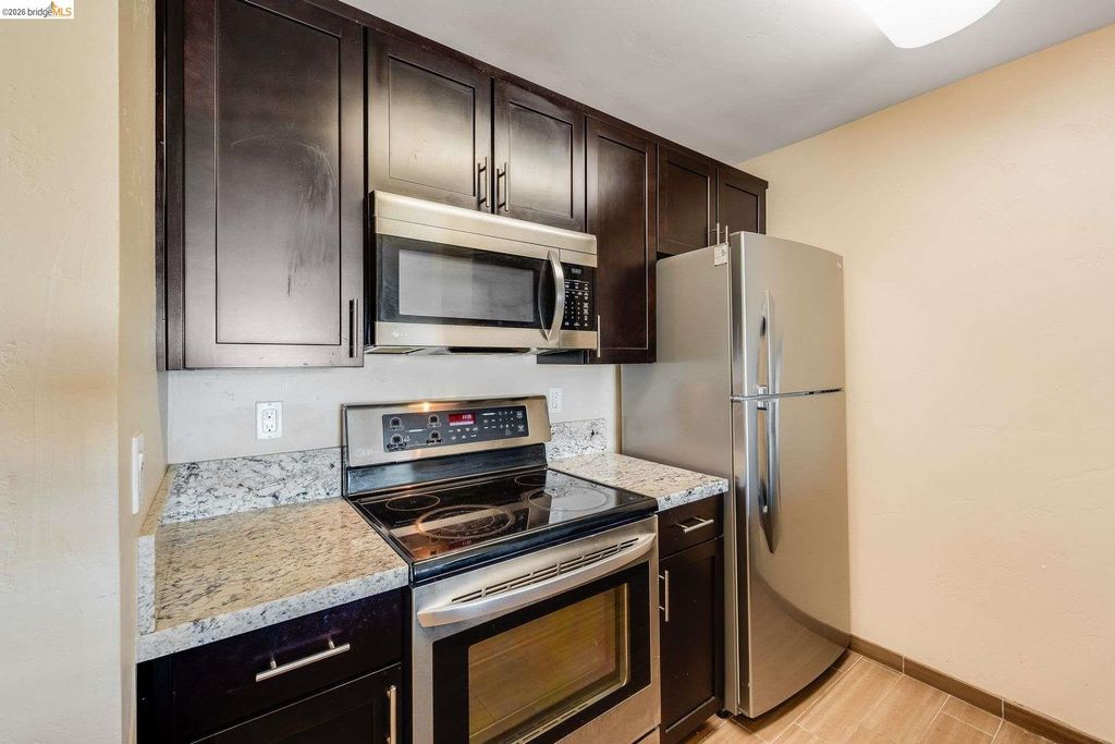 Photo of 6400 Christie Ave #3408, Emeryville, CA 94608 (MLS # 41124382)