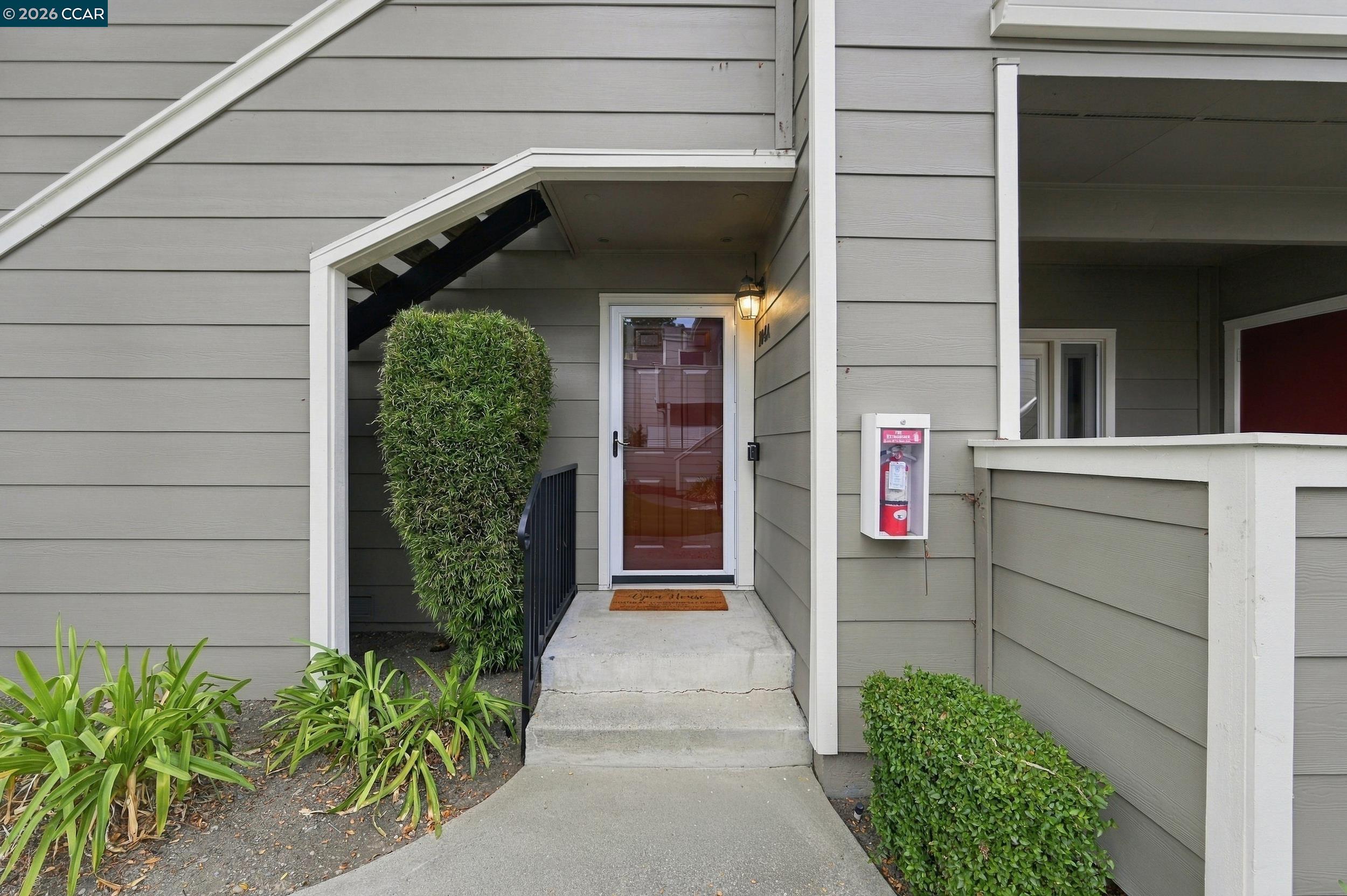 104 Norris Canyon Place