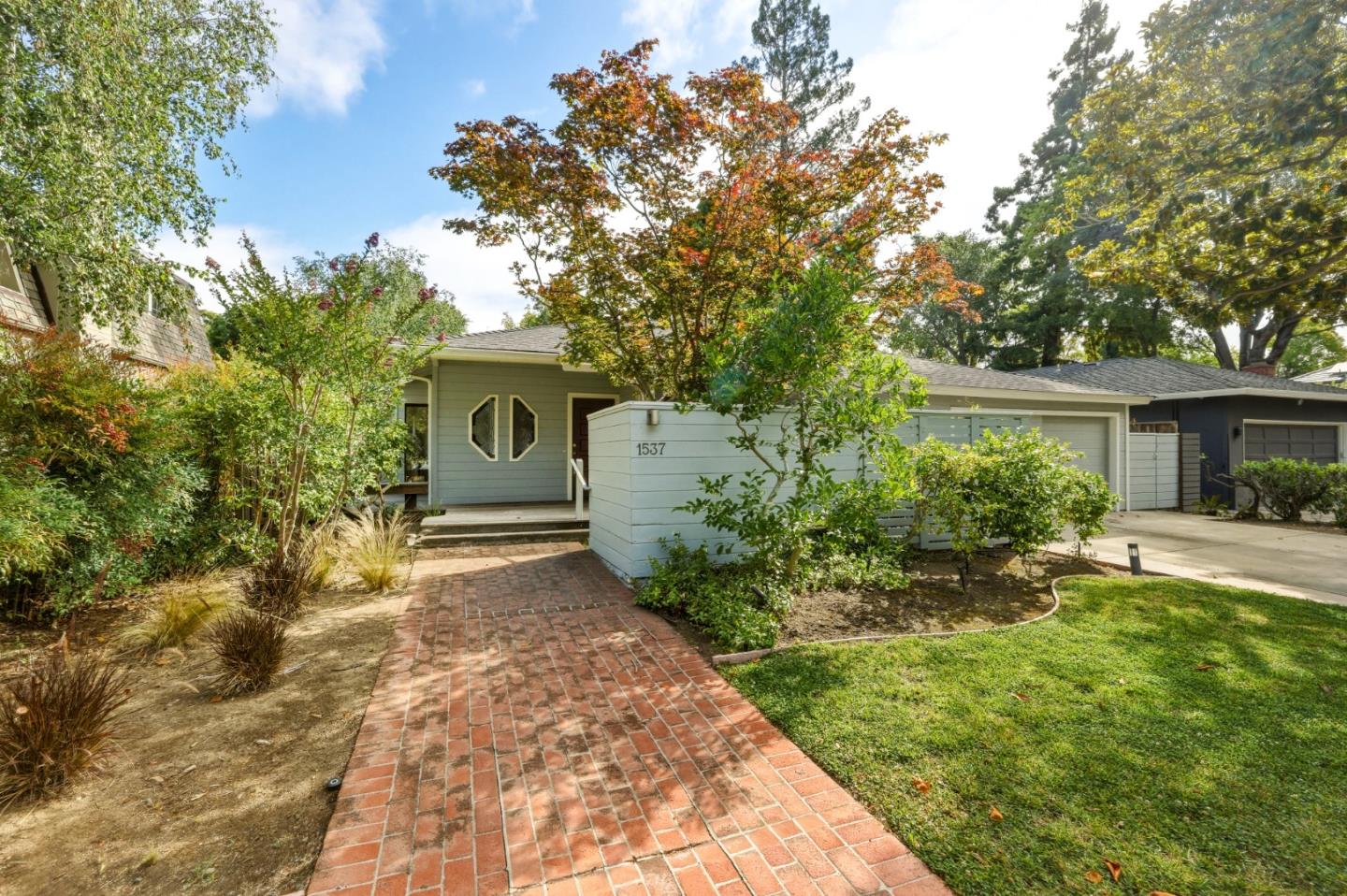 Photo 1 of 24 — 1537 Dana Avenue, Palo Alto, CA 94303