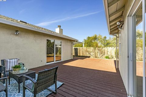 A home in San Leandro