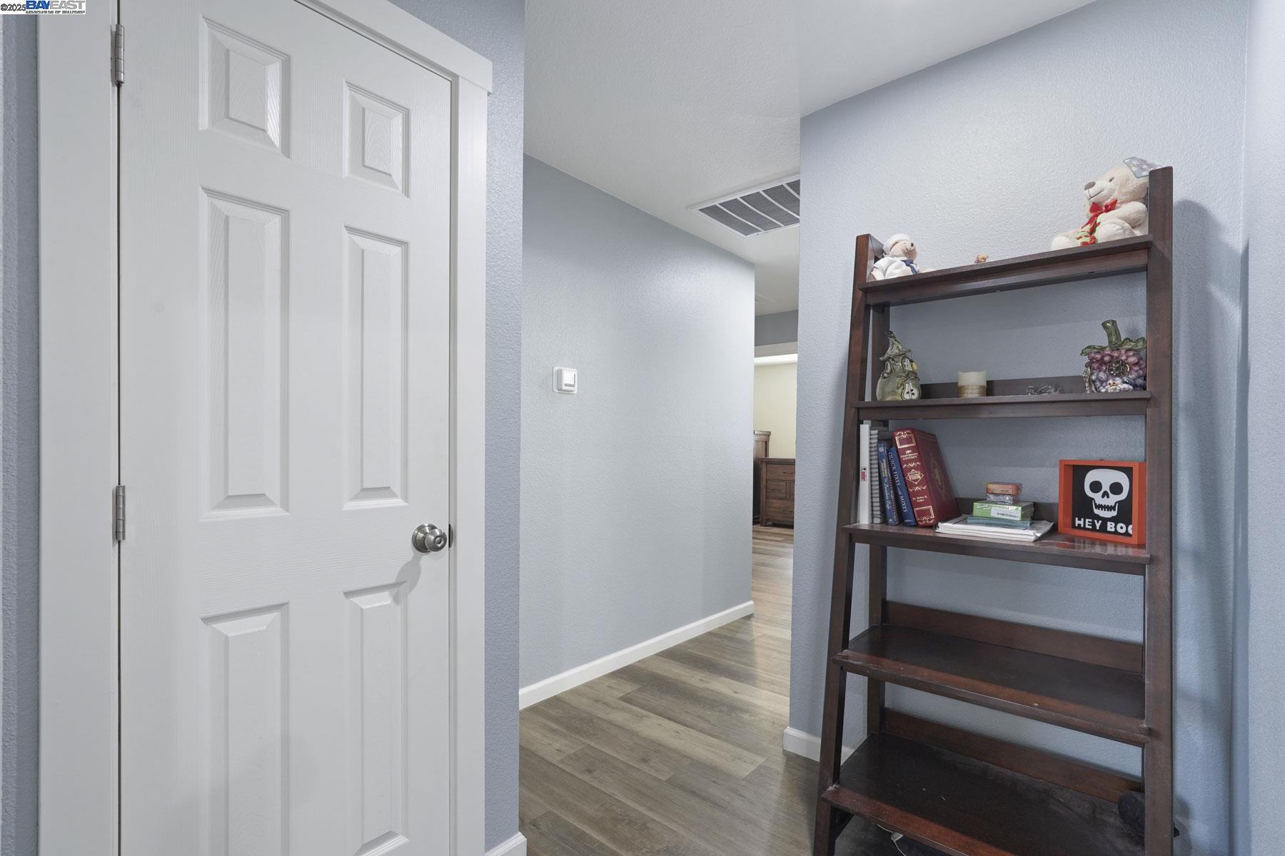 Modesto, California 95350, United States, 3 Bedrooms Bedrooms, ,2 BathroomsBathrooms,Residential,Active,214442