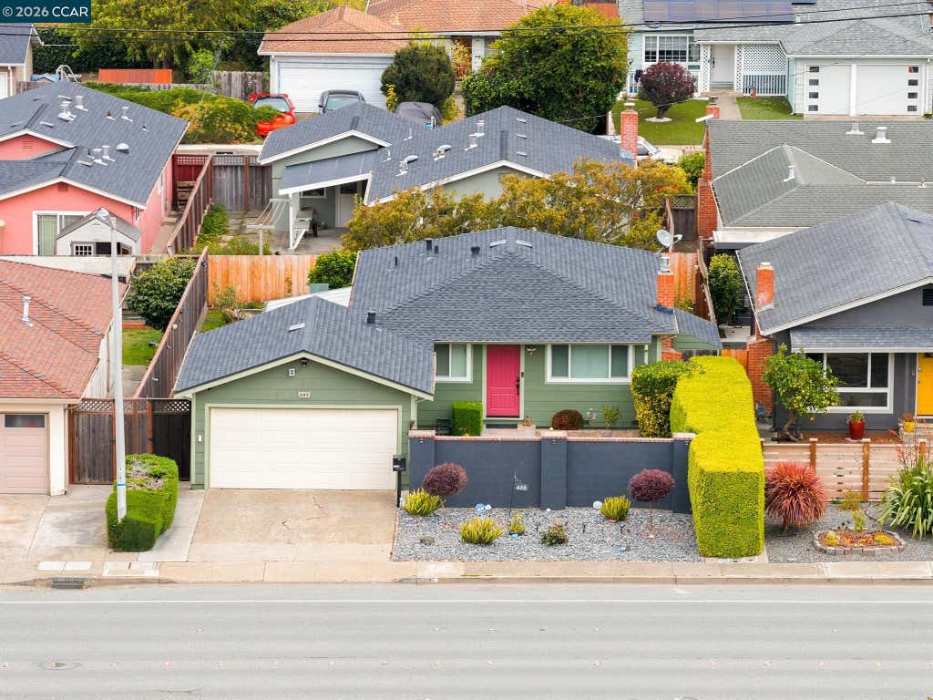 Photo of 689 Linda Mar Blvd, Pacifica, CA 94044 (MLS # 41145957)