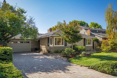 A home in Menlo Park