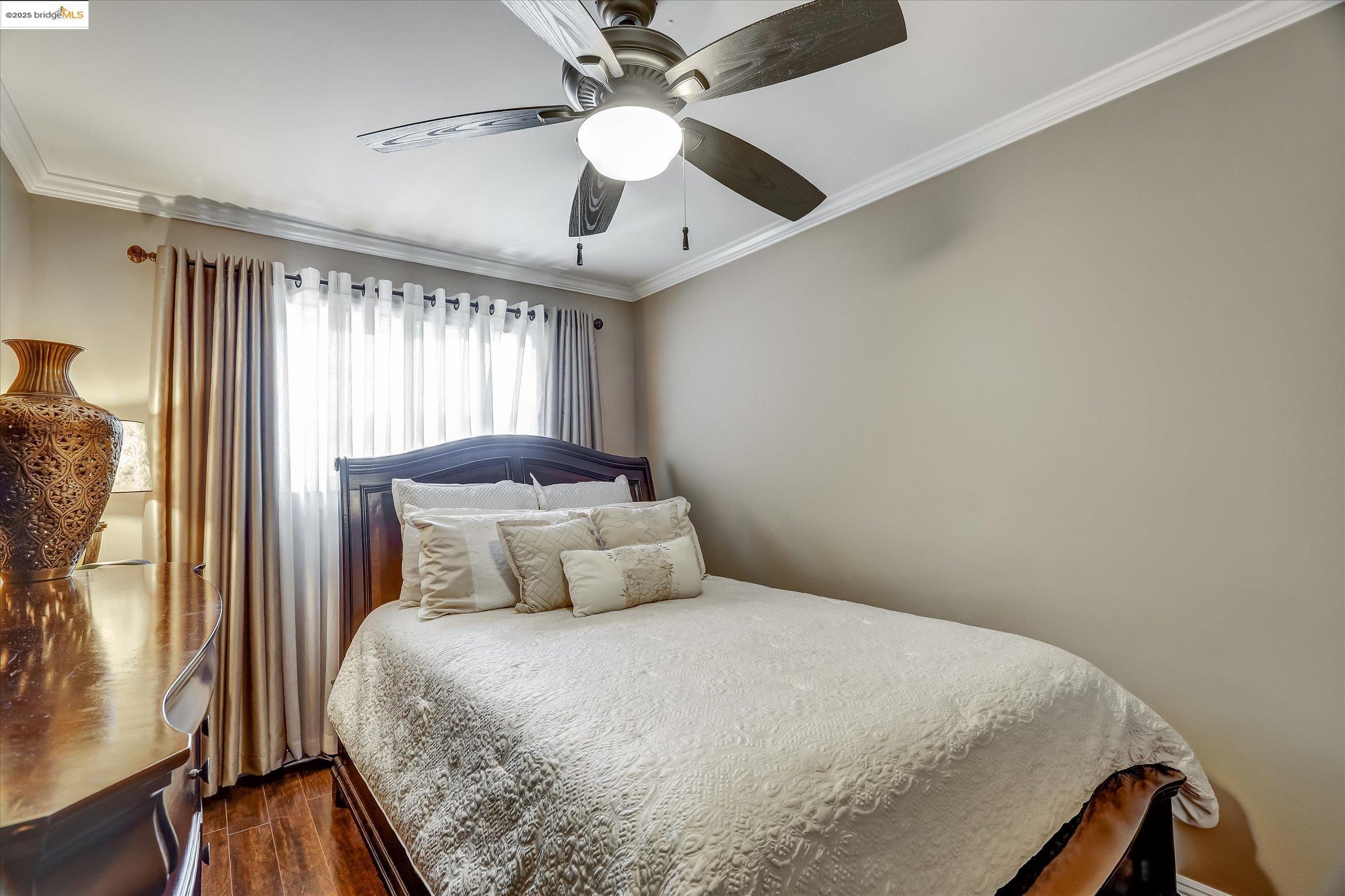 Oakland, California 94605, United States, 5 Bedrooms Bedrooms, ,Residential,Active,177696