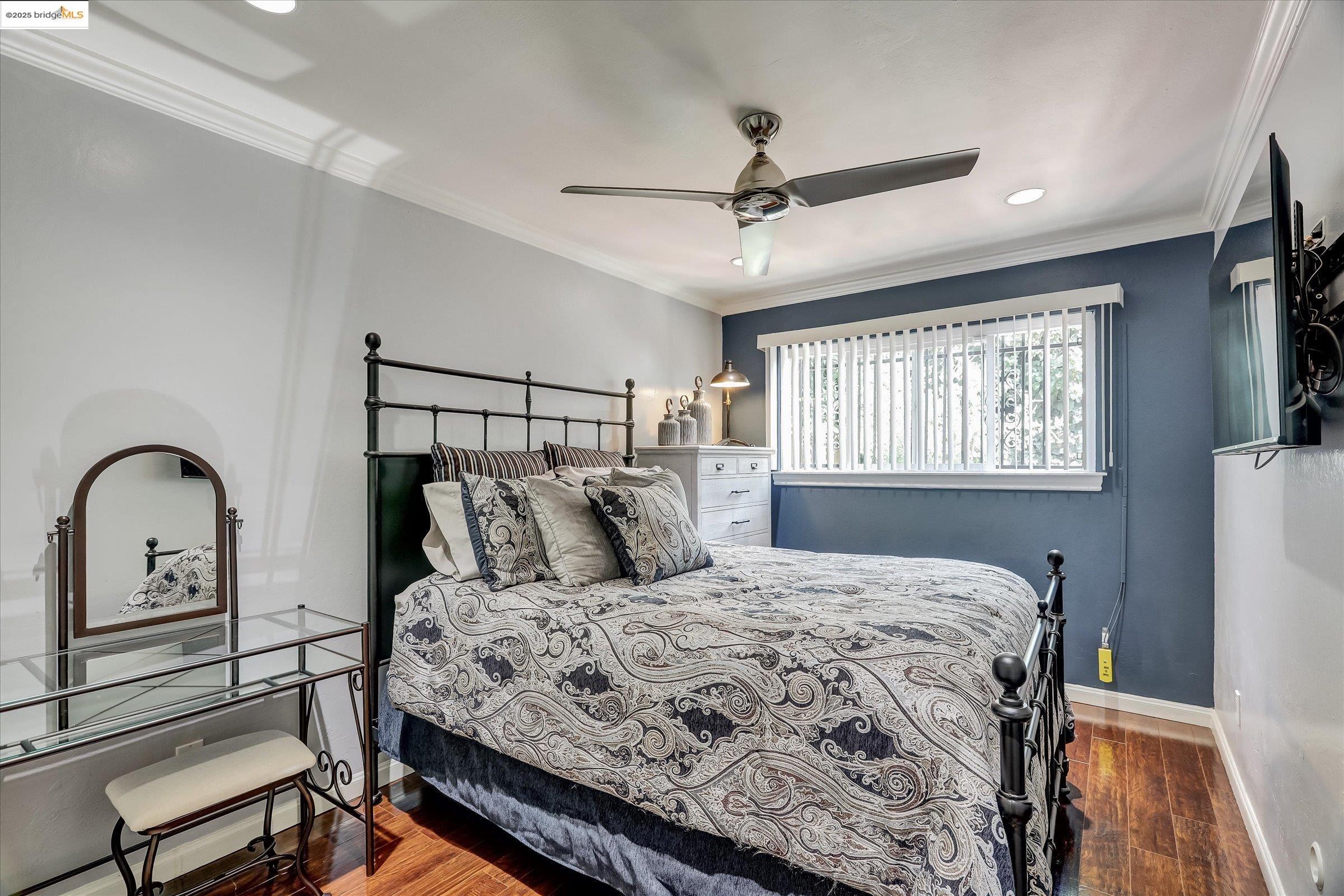 Oakland, California 94605, United States, 5 Bedrooms Bedrooms, ,Residential,Active,177696