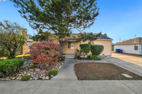 A home in San Leandro