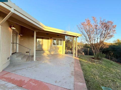 A home in Sutter Creek