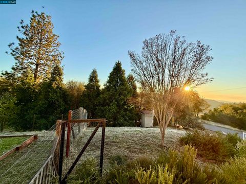 A home in Sutter Creek