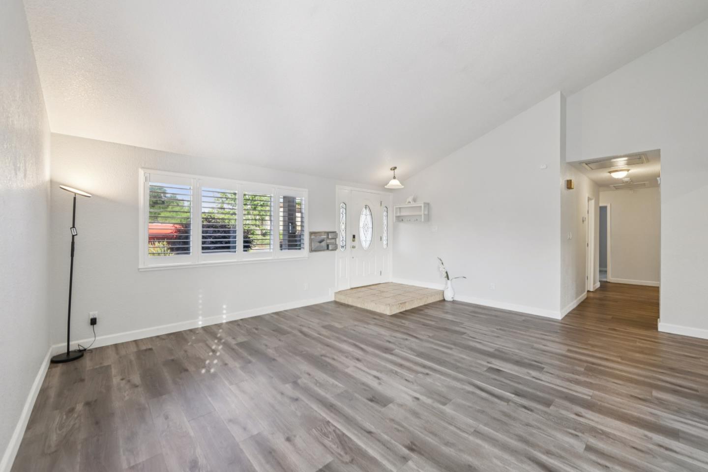 709 Katrina Street