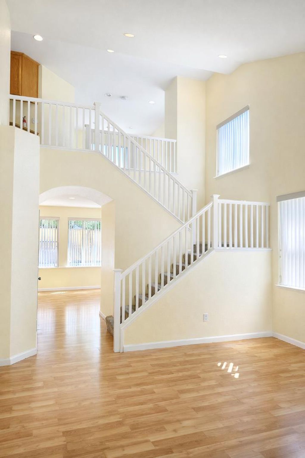 Photo of 1002 Furlong Drive, San Jose, CA 95123 (MLS # ML82048087)