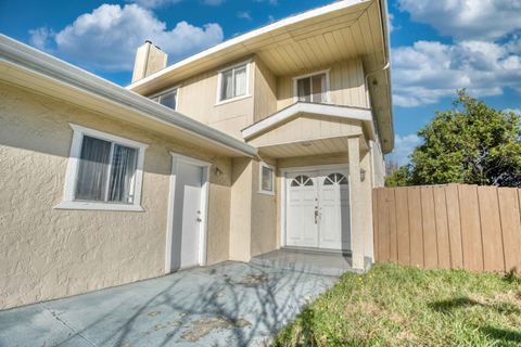 A home in East Palo Alto