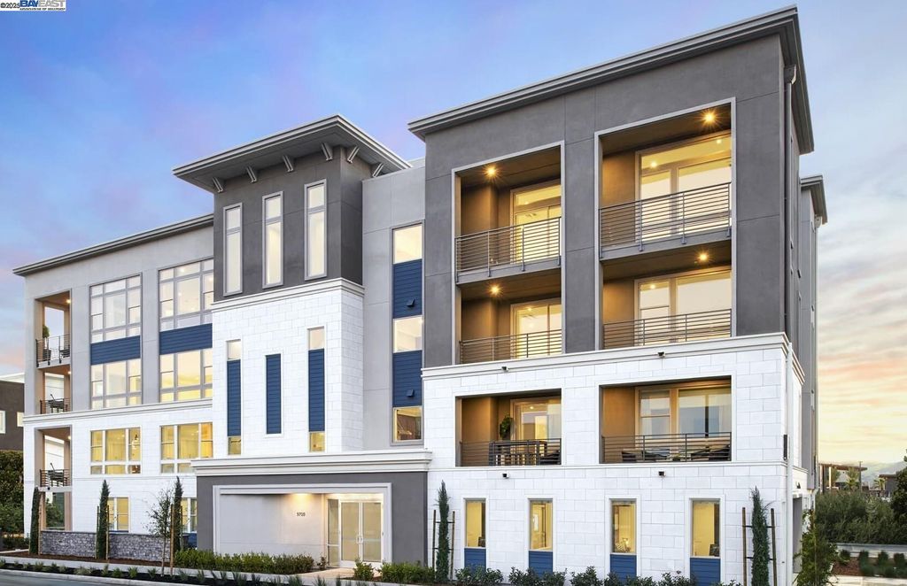 Photo of 5652 Lexington Ave #401, Dublin, CA 94568 (MLS # 41116150)