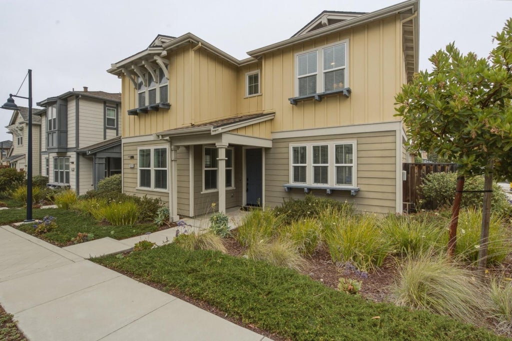 Photo of 2618 Bluewater Court, Marina, CA 93933 (MLS # ML82056275)