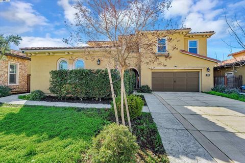 3602 Levanto Way Manteca CA 95337