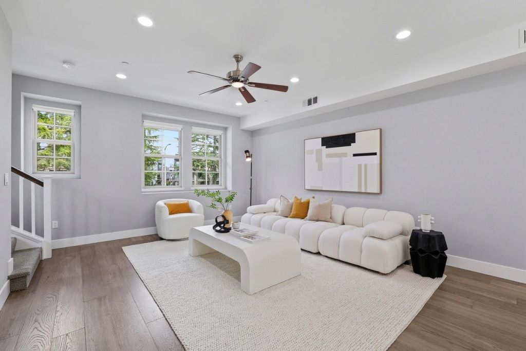 Photo of 1052 Aster Avenue, Sunnyvale, CA 94086 (MLS # ML82035347)