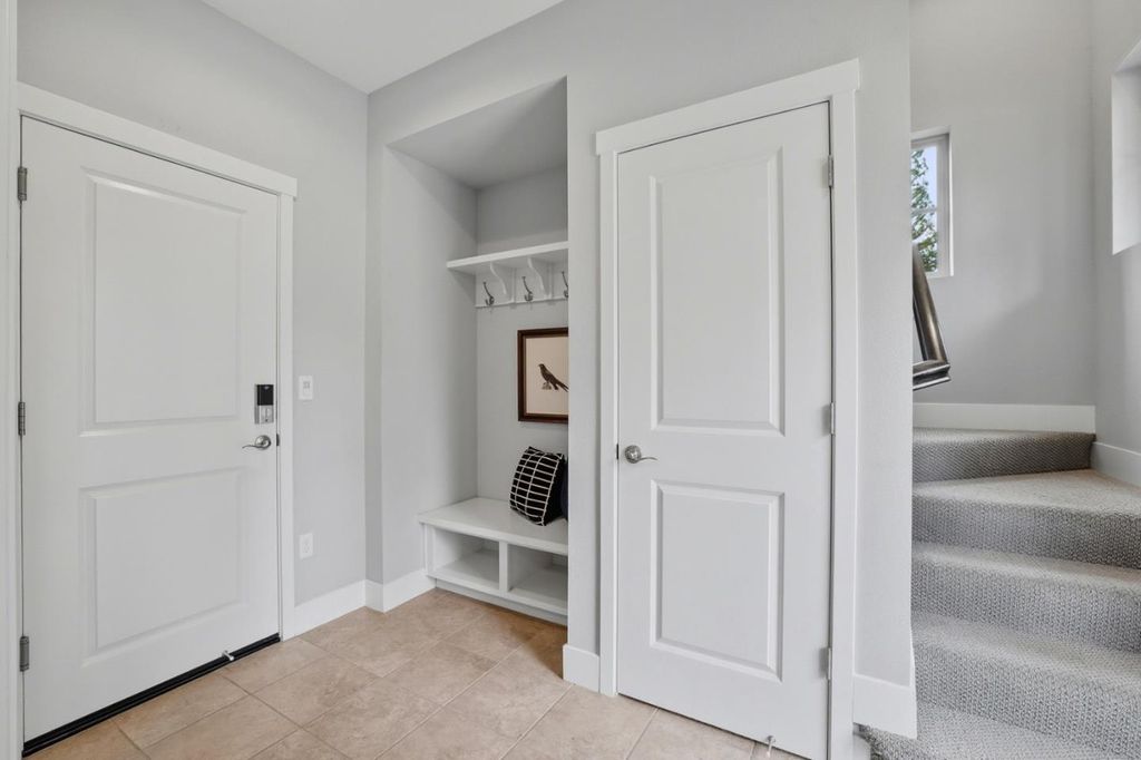 Photo of 1052 Aster Avenue, Sunnyvale, CA 94086 (MLS # ML82035347)