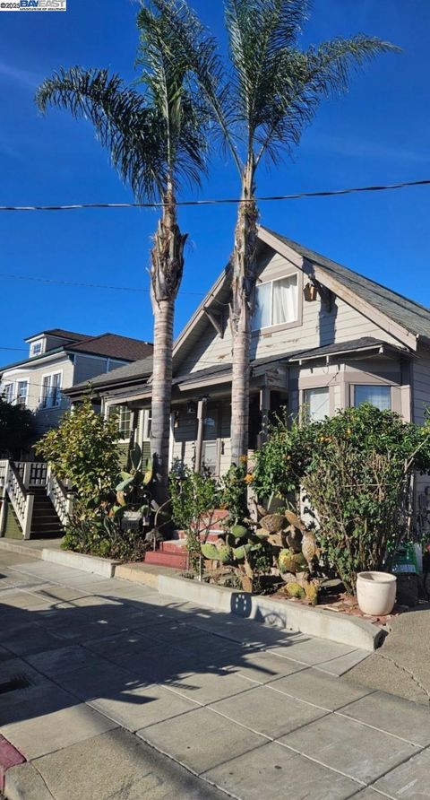 2736 E 10Th St, Oakland, CA 94601 - MLS#: 41091587