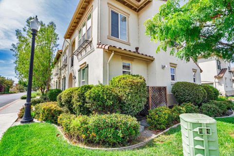 A home in Milpitas