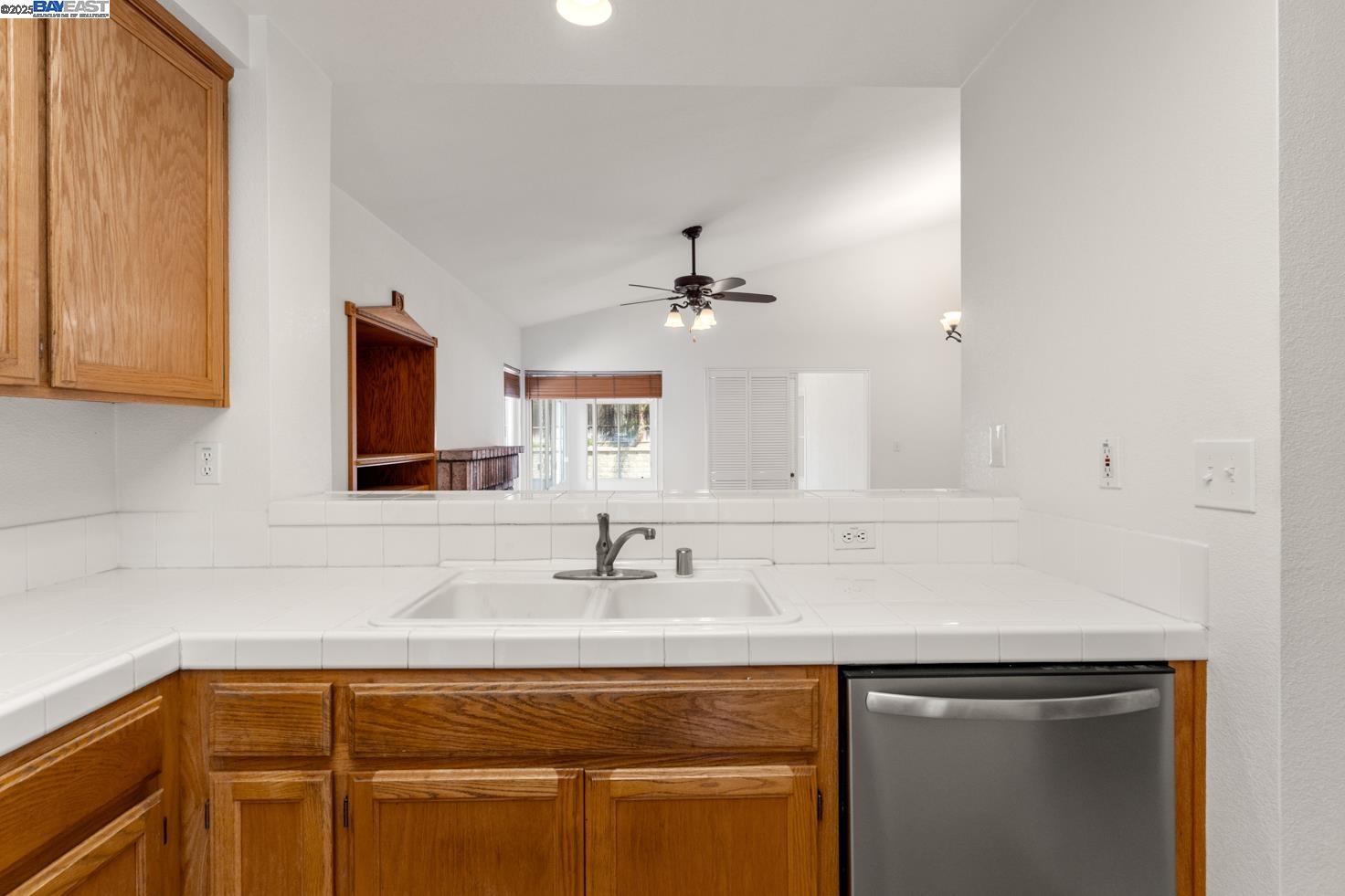 Brentwood, California 94513, United States, 3 Bedrooms Bedrooms, ,2 BathroomsBathrooms,Residential,Active,199433