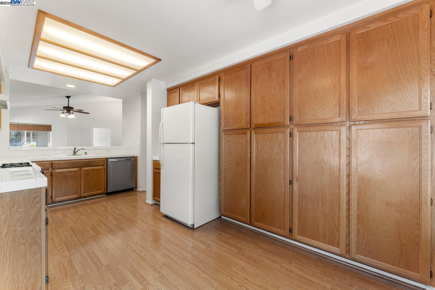 Brentwood, California 94513, United States, 3 Bedrooms Bedrooms, ,2 BathroomsBathrooms,Residential,Active,199433