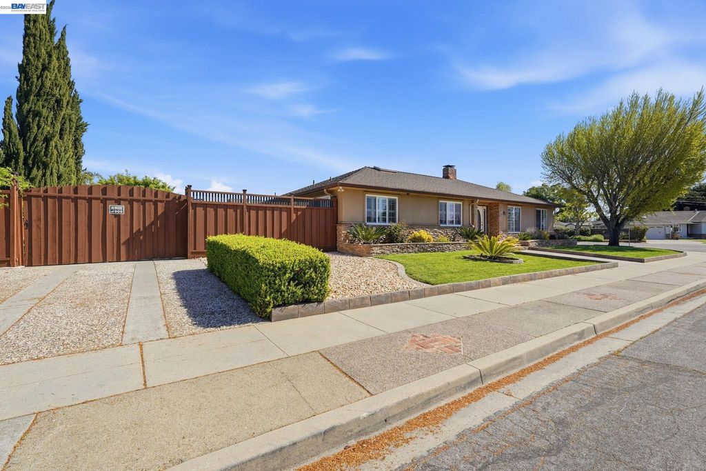 Photo of 38048 Palmer Dr, Fremont, CA 94536 (MLS # 41131908)