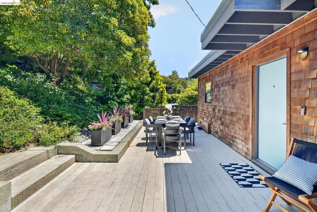 Photo of 1126 Keeler Ave, Berkeley, CA 94708 (MLS # 41135379)
