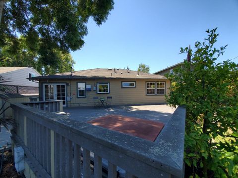 A home in San Mateo