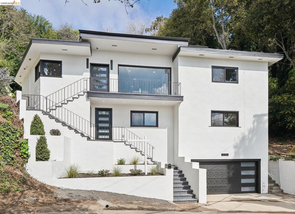 Photo of 2090 WRENN ST., Oakland, CA 94602 (MLS # 41135416)