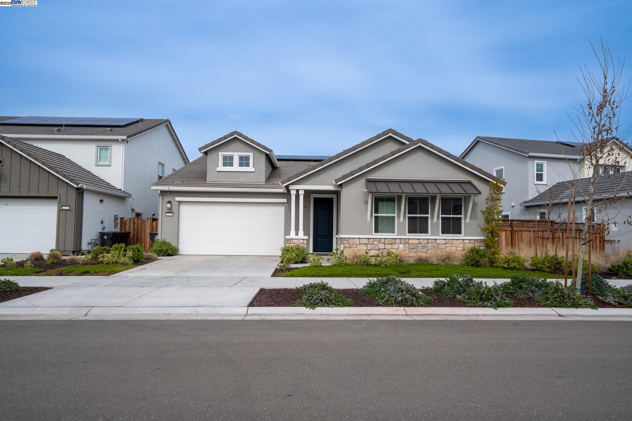 2743 Irish Meadow Way