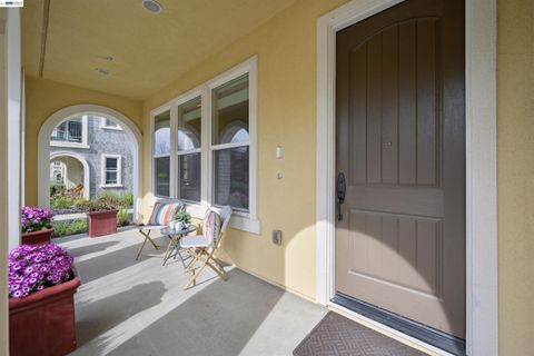 Photo of 3225 Central Parkway, Dublin, CA 94568 (MLS # 41123842)