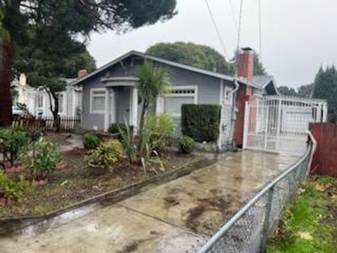 A home in San Leandro