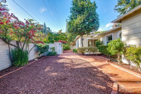 A home in San Mateo